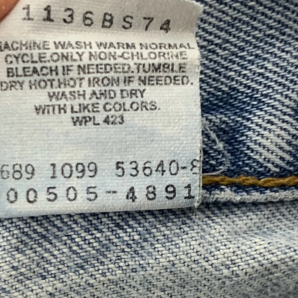 Levis Men Size 36 x 32 Jeans 505 Regular Fit Straight Light‎ Pants Cotton Y2K 99